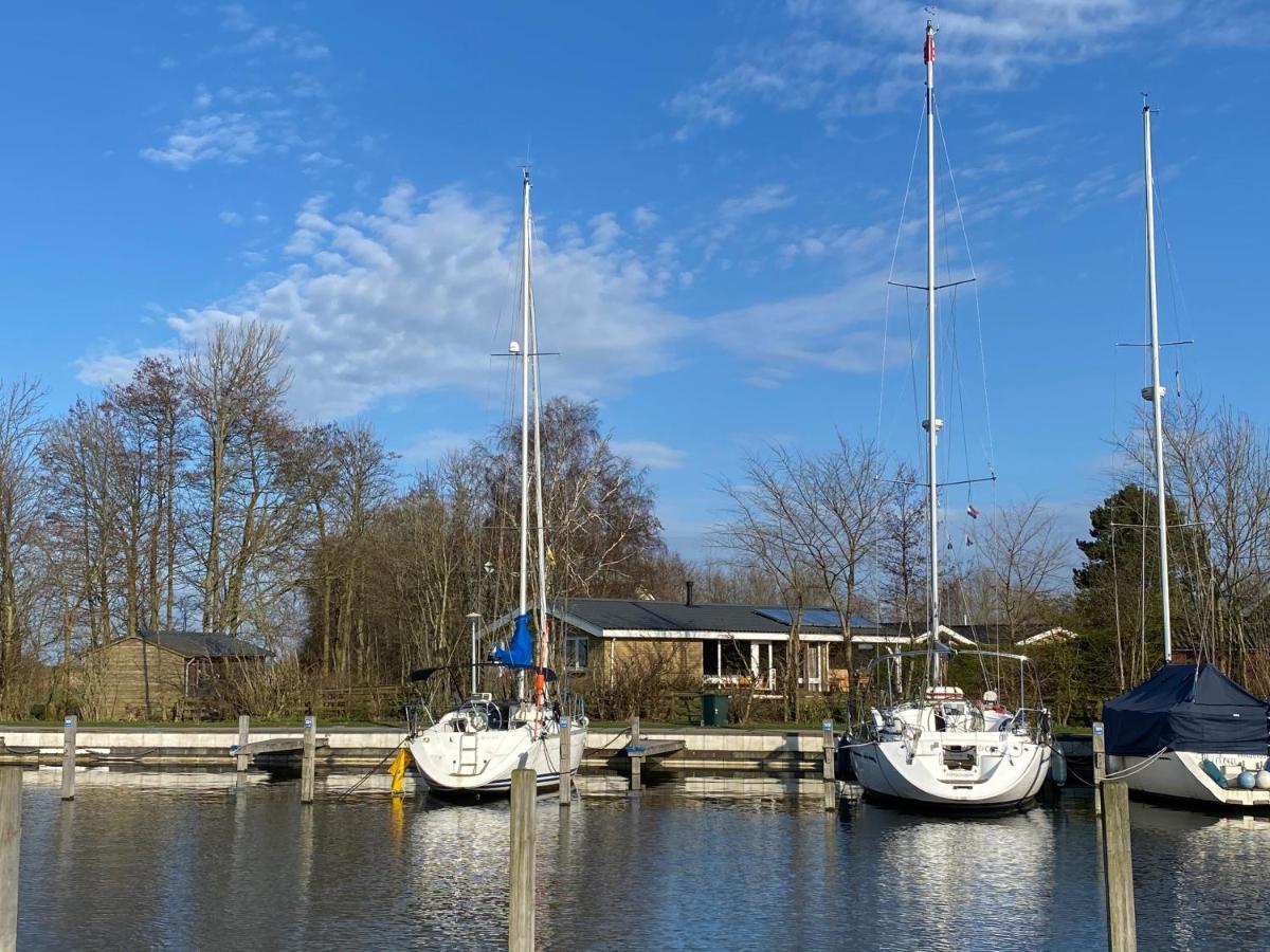 De Vier Winden Villa Hindeloopen Bagian luar foto